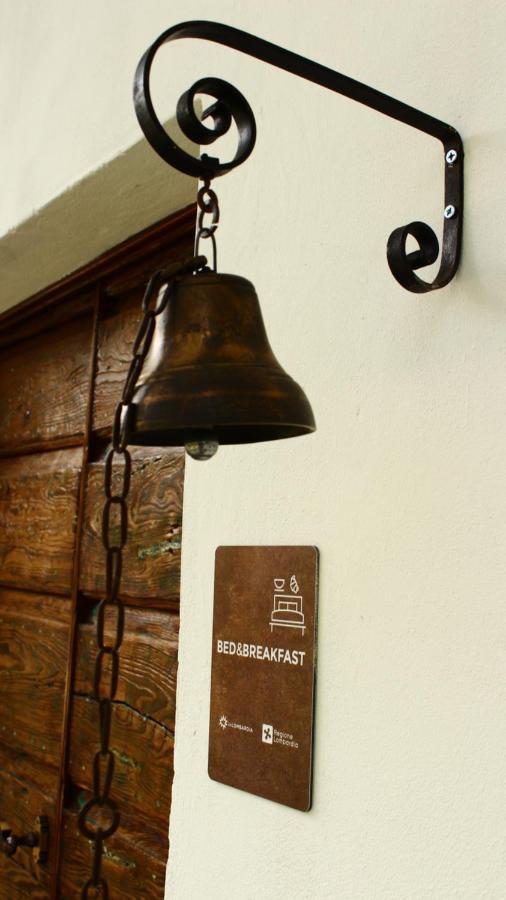 Il Casolare Del Medio Olona Bed and Breakfast Fagnano Olona Exteriör bild