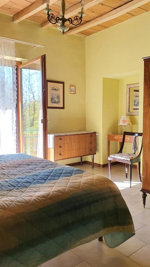 Il Casolare Del Medio Olona Bed and Breakfast Fagnano Olona Exteriör bild